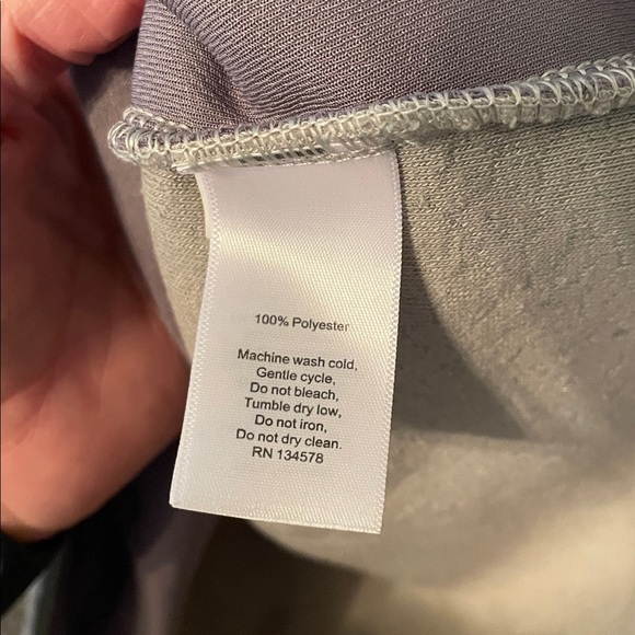 Vineyard Vines Women’s Small Light Green Fleece Vest - Picture 6 of 8